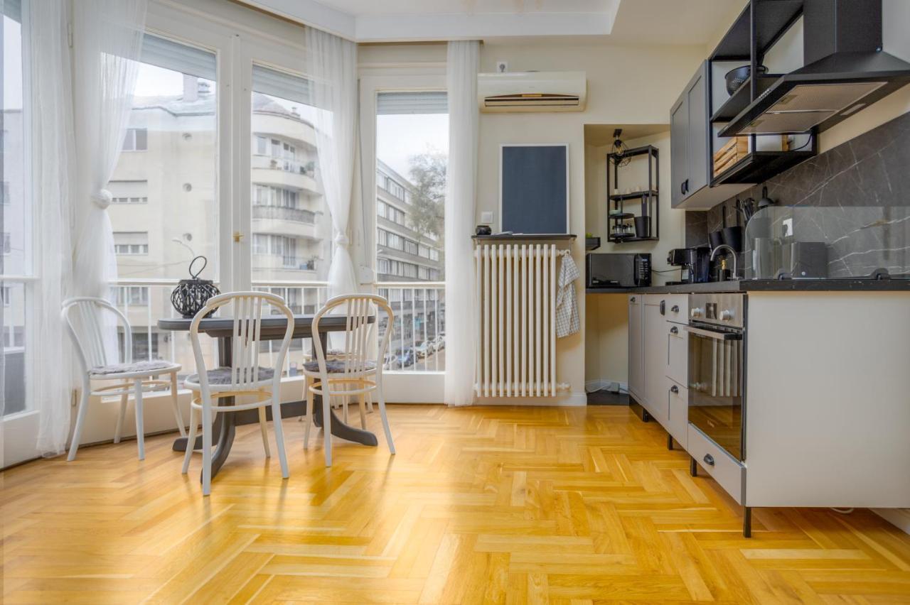 Golden Hour Apartment Budapest Exterior foto